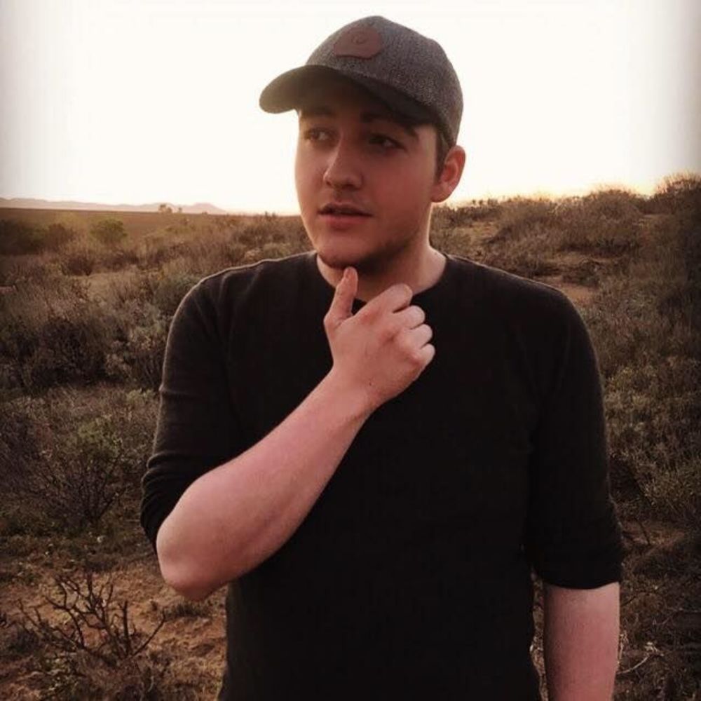 Meet your Posher, Ian